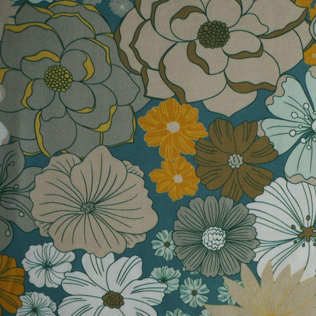 Viskose Druck Retro Blütenmischung petrol mint grün